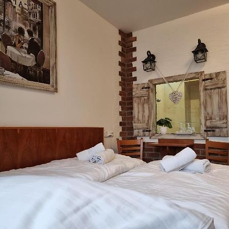 Hotel Pansky Dum Blovice Extérieur photo