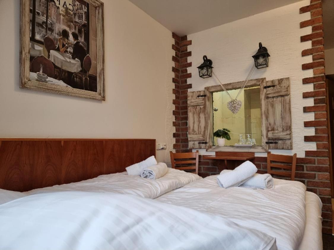 Hotel Pansky Dum Blovice Extérieur photo