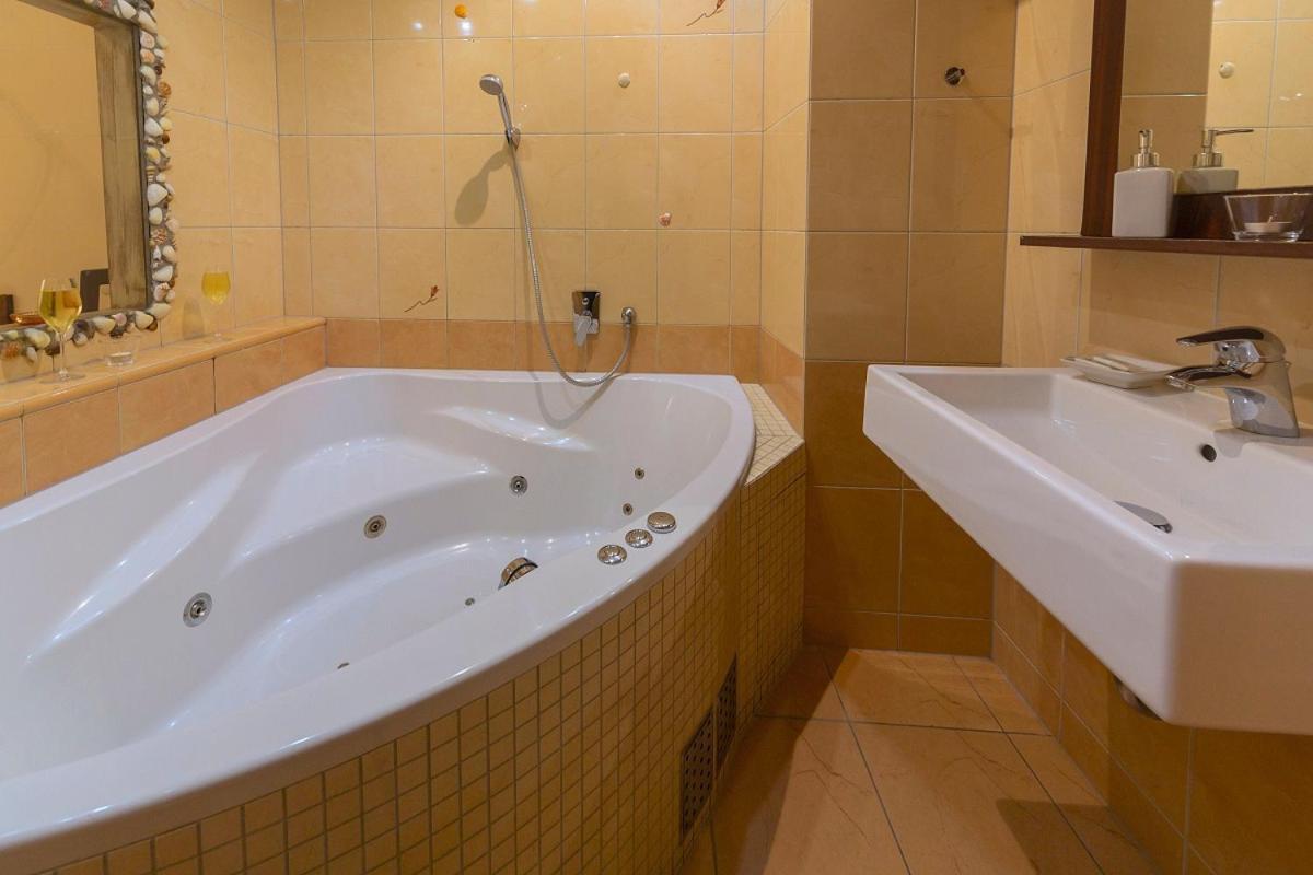 Hotel Pansky Dum Blovice Extérieur photo